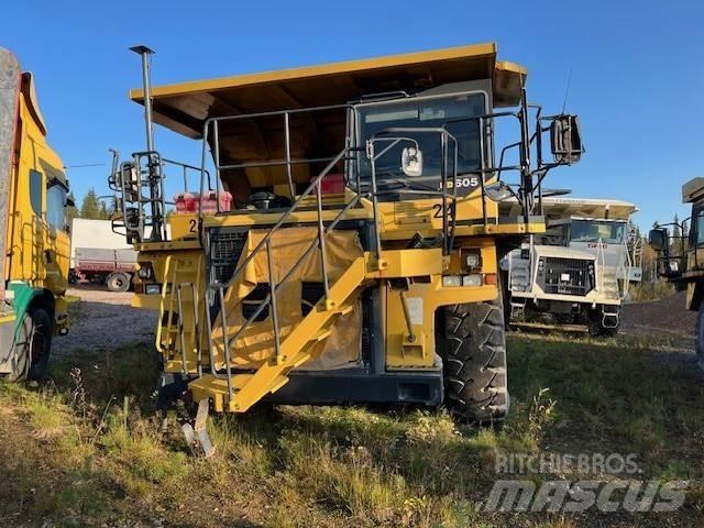 Komatsu HD 605-7EO リジットフレーム式ダンプトラック