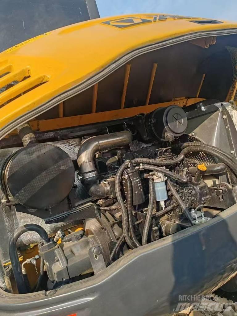 XCMG 60 大型油圧ショベル12t以上（パワーショベル・ユンボ）