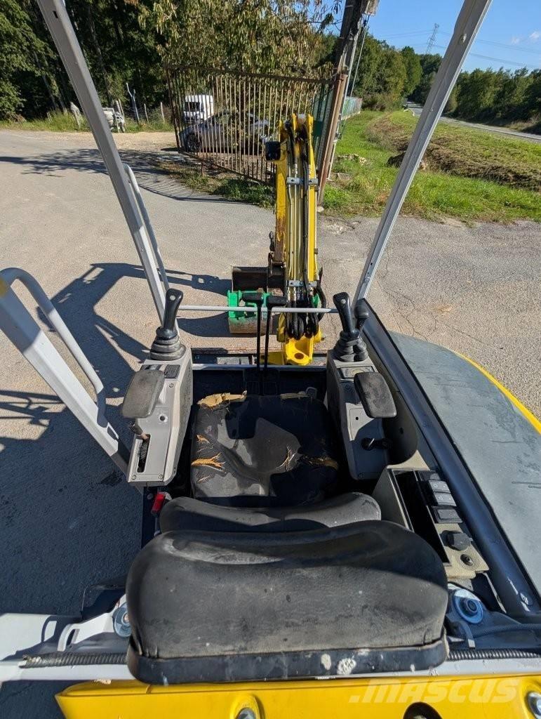 Wacker Neuson EZ 26 ミニ油圧ショベル 7t以下（ミニユンボ・ミニディガー）