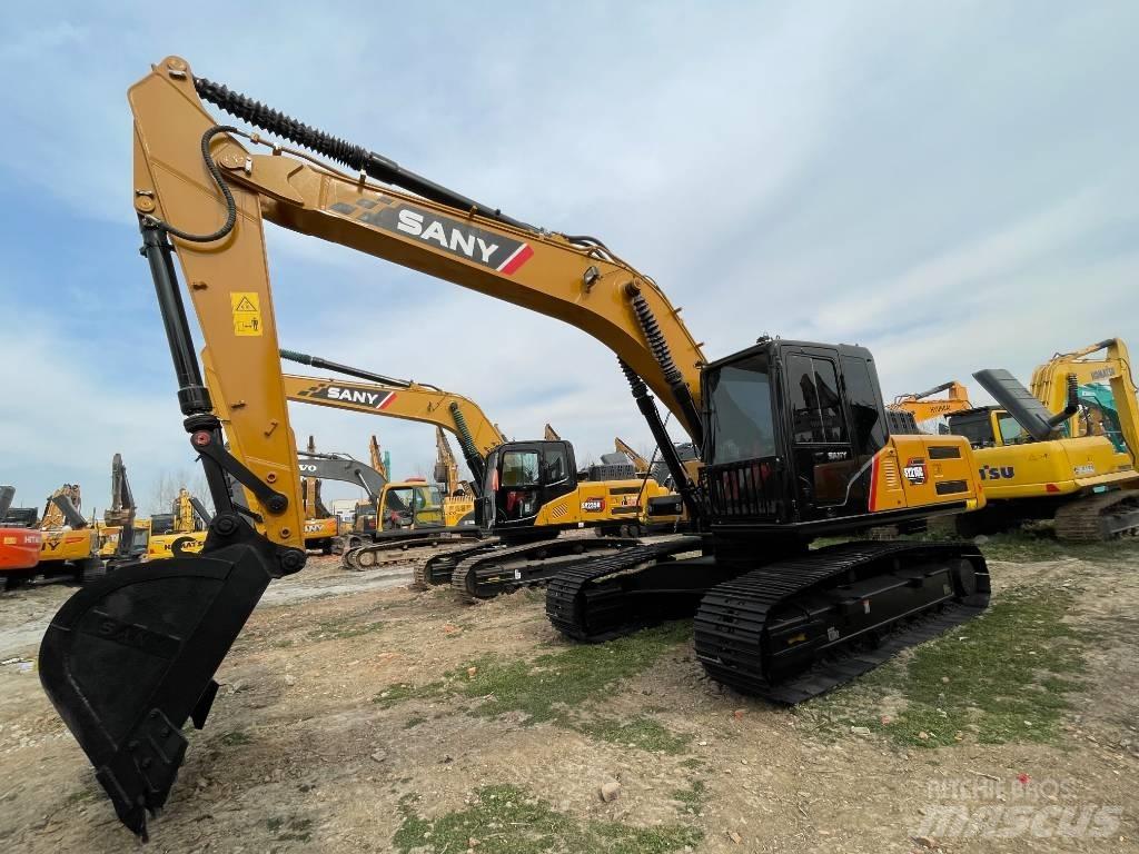 Sany SY 215 大型油圧ショベル12t以上（パワーショベル・ユンボ）