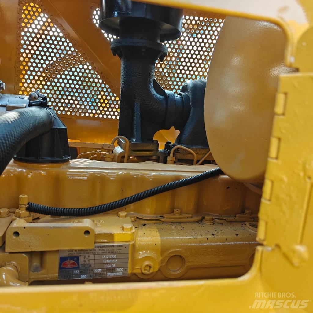 CAT D 7 G モーターグレーダー