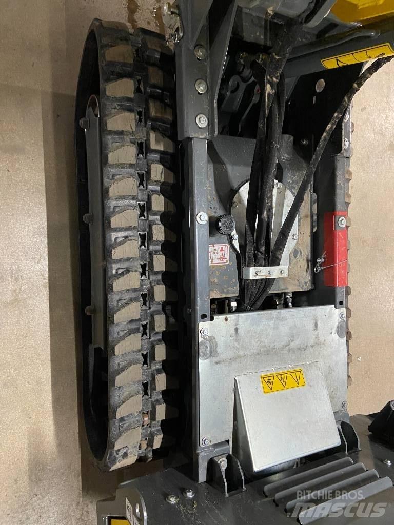 Wacker Neuson DT 08 サイト　ダンプ