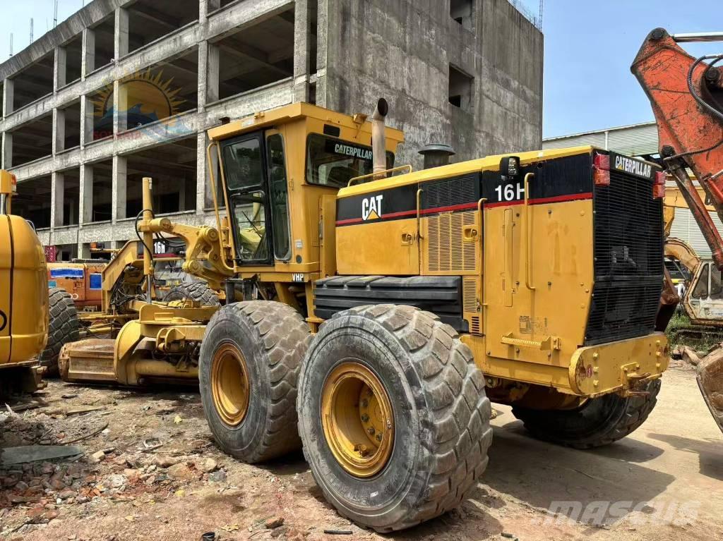 CAT 16 H モーターグレーダー