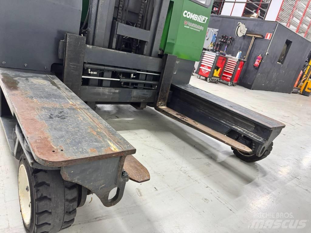Combilift C 4000 E サイドローダー