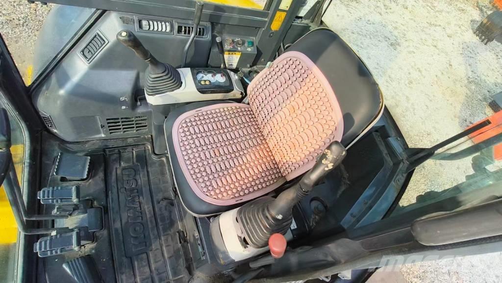 Komatsu PC 55 MR ミニ油圧ショベル 7t以下（ミニユンボ・ミニディガー）