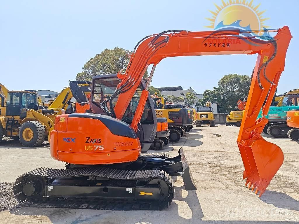 Hitachi ZX 75 US 中型油圧ショベル 7ｔ-12ｔ（ユンボ・パワーショベル・バックホー）