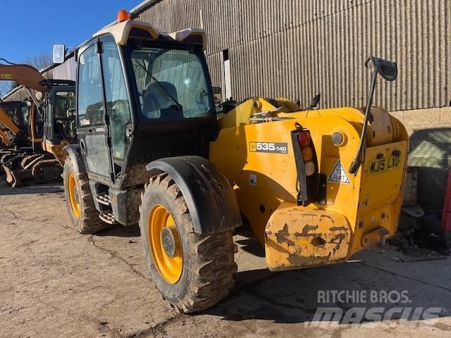 JCB 540-140 テレスコーピックハンドラー