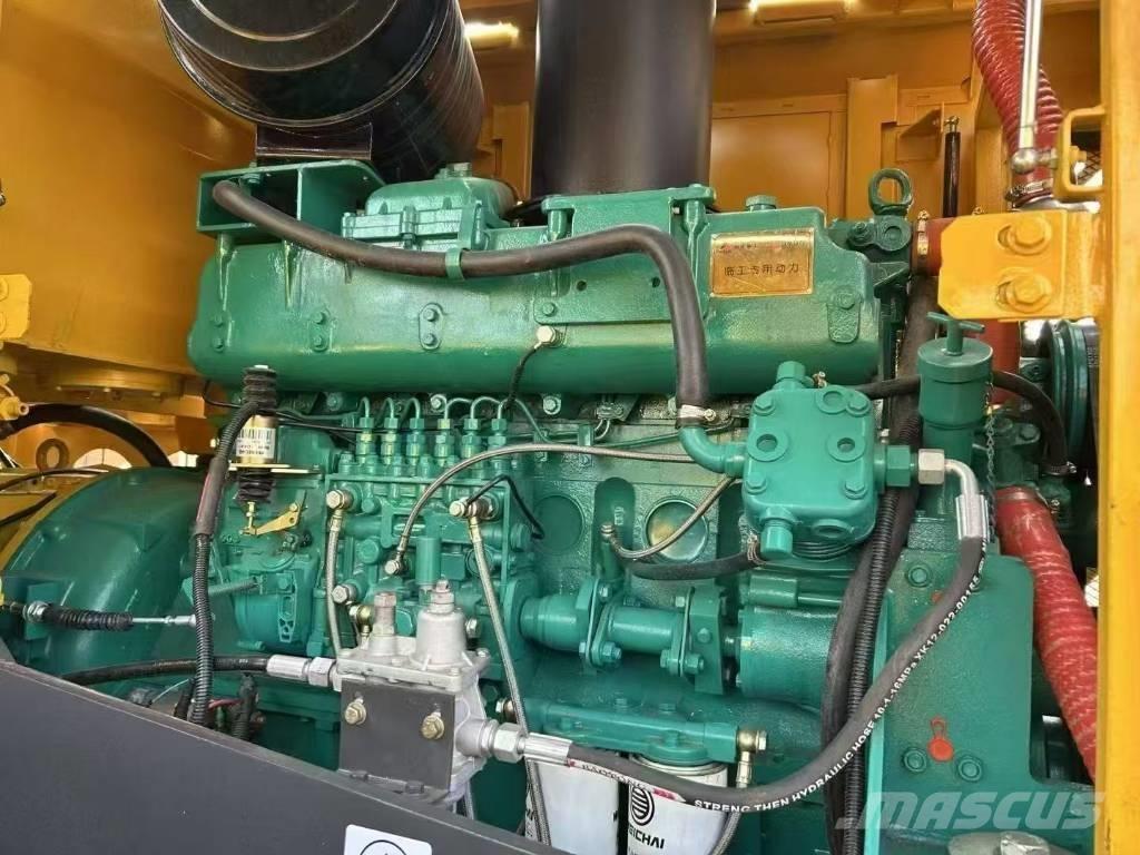  临工 956L ホイールローダー・タイヤショベル