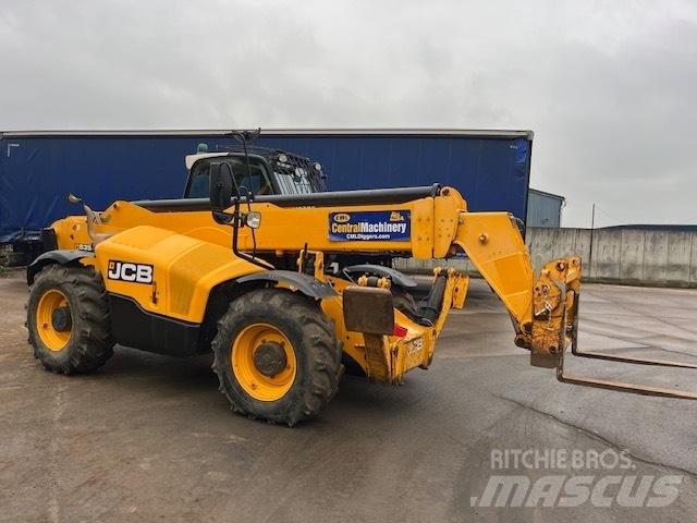 JCB 540-140 テレスコーピックハンドラー