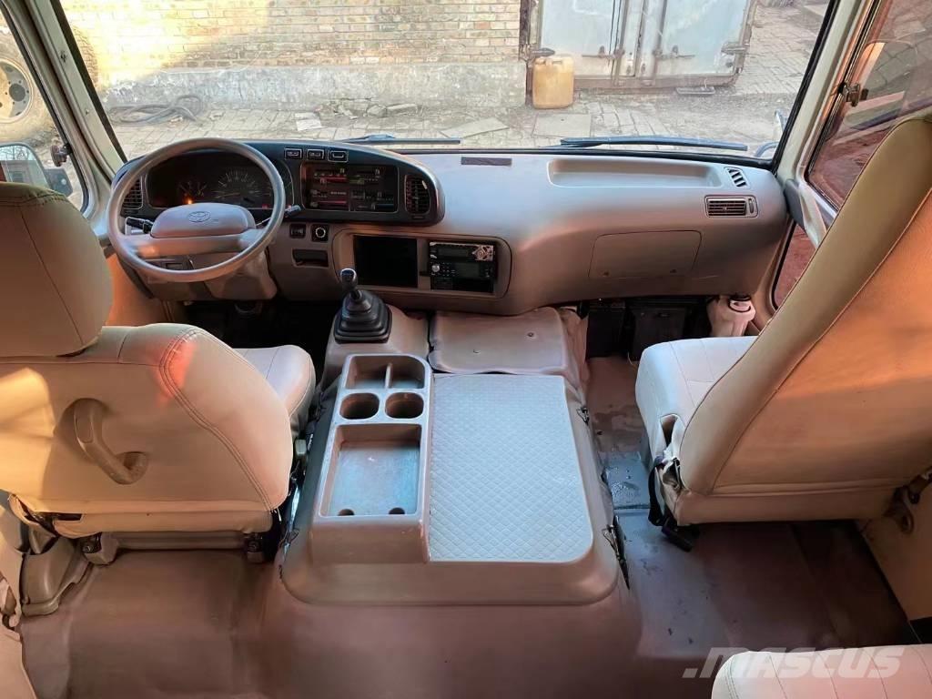 Toyota Coaster Bus マイクロバス