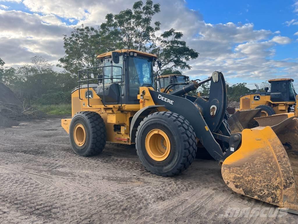 DEERE 724P ホイールローダー・タイヤショベル