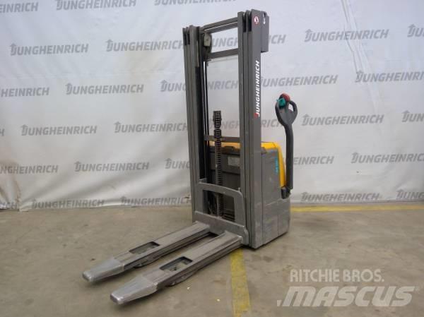 Jungheinrich EJC 112 ウォーキンフォークリフト
