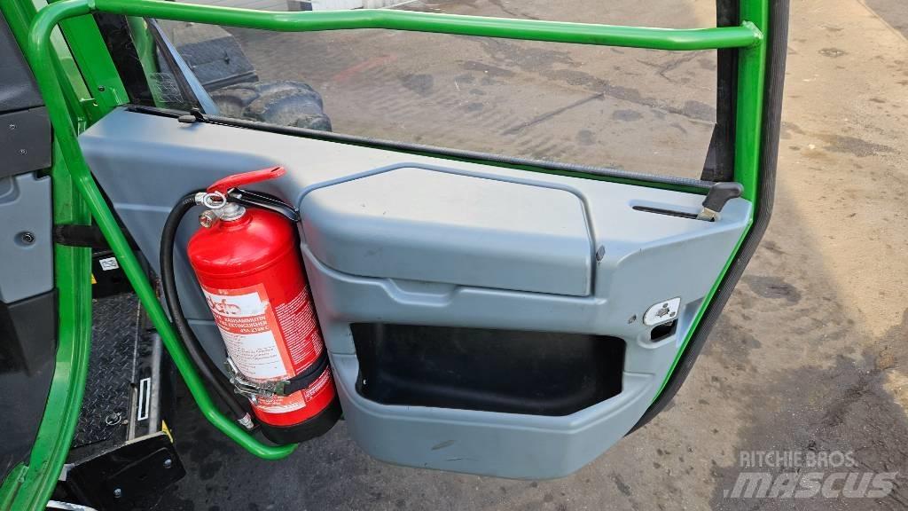 John Deere 1270 G ハーベスター