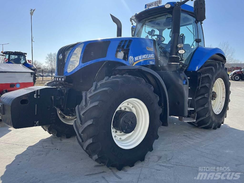 New Holland T 8.410 トラクター