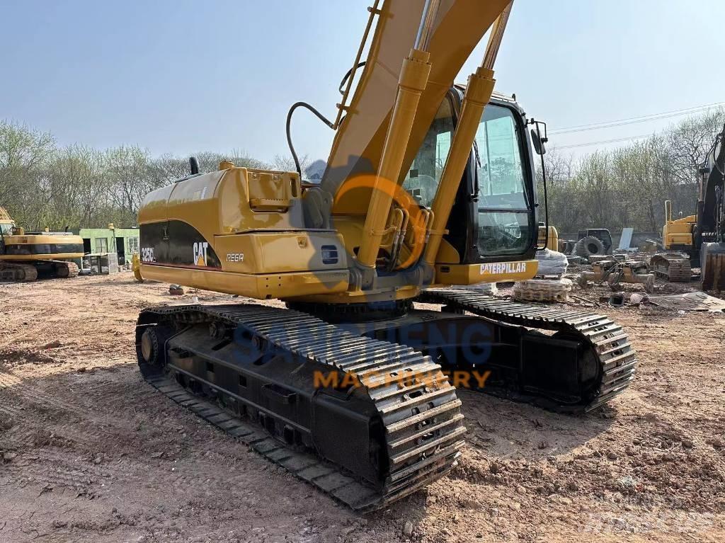 CAT 325 CL 大型油圧ショベル12t以上（パワーショベル・ユンボ）