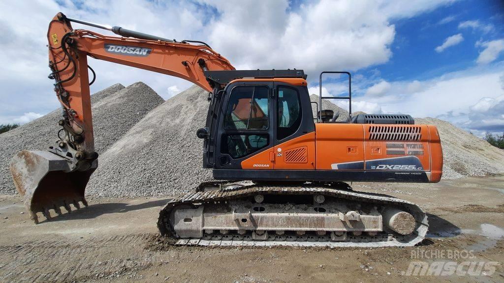 Doosan DX 255 LC-5 大型油圧ショベル12t以上（パワーショベル・ユンボ）