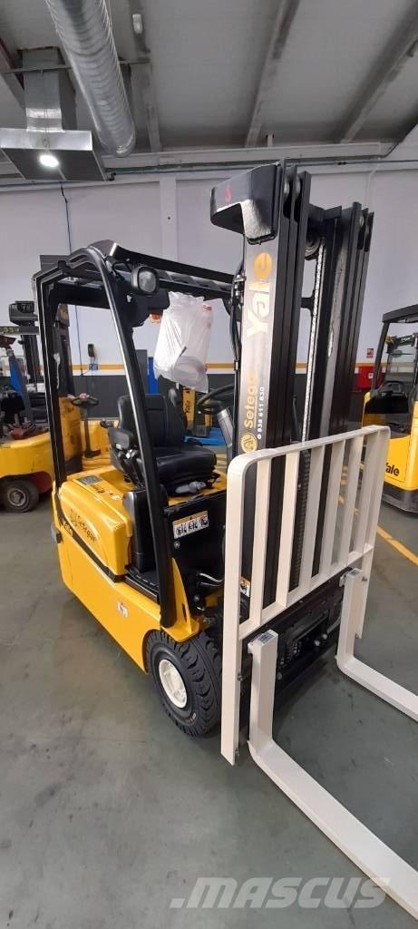 Yale ERP16VT SWB バッテリーフォークリフト