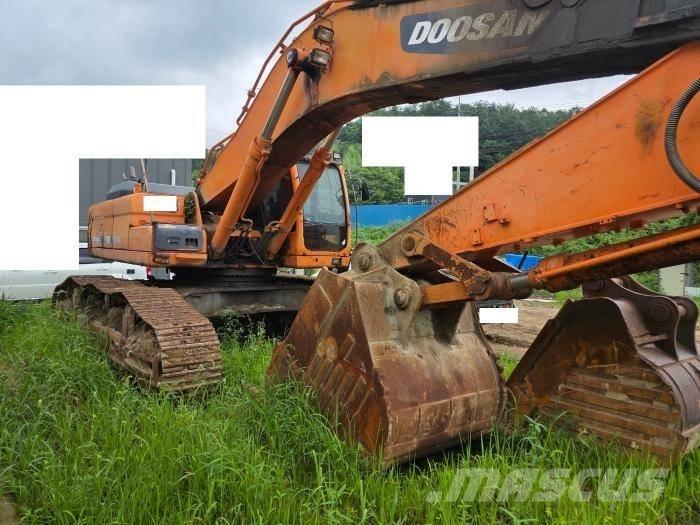 Doosan DX 520 LC 大型油圧ショベル12t以上（パワーショベル・ユンボ）