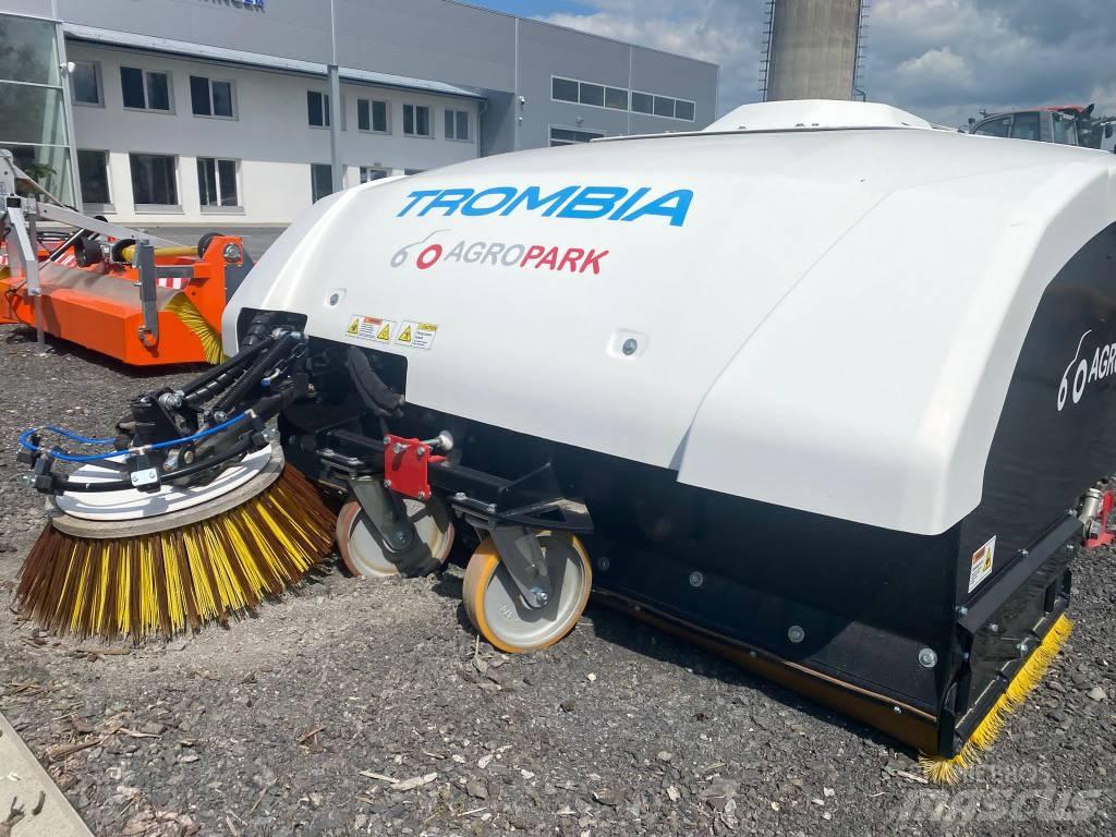  TROMBIA 220 路面清掃機
