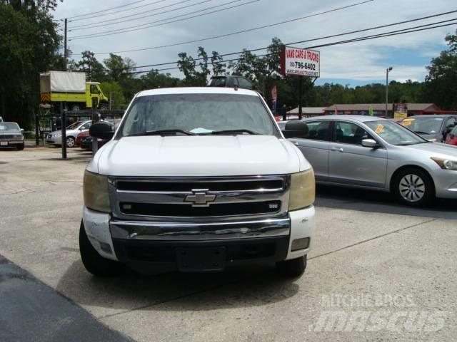 Chevrolet 1500 W/T 平ボディー