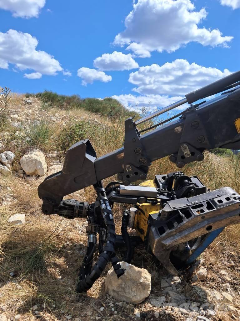 Ponsse Bear 6W ハーベスター