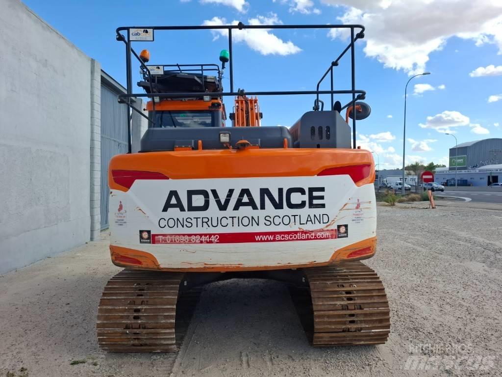 Doosan DX 140LC-5 大型油圧ショベル12t以上（パワーショベル・ユンボ）
