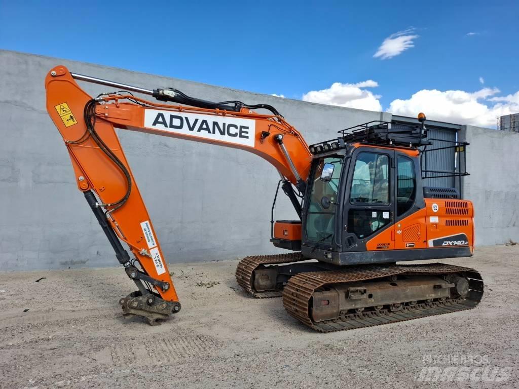 Doosan DX 140LC-5 大型油圧ショベル12t以上（パワーショベル・ユンボ）