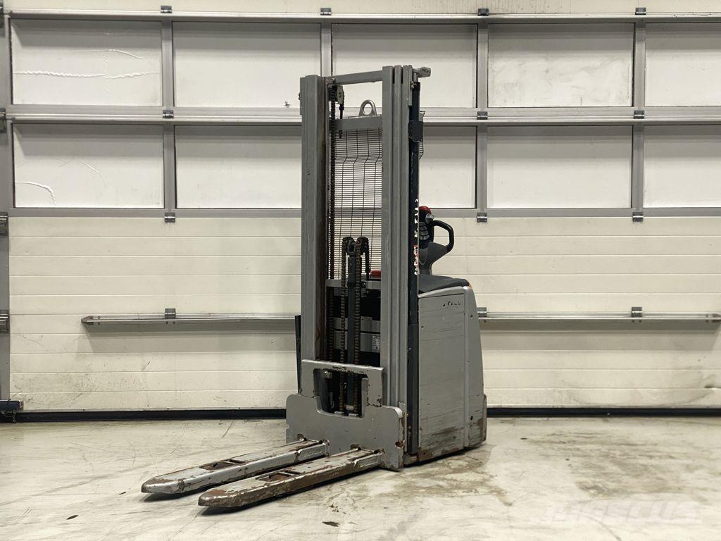 Still EXV14I ウォーキンフォークリフト