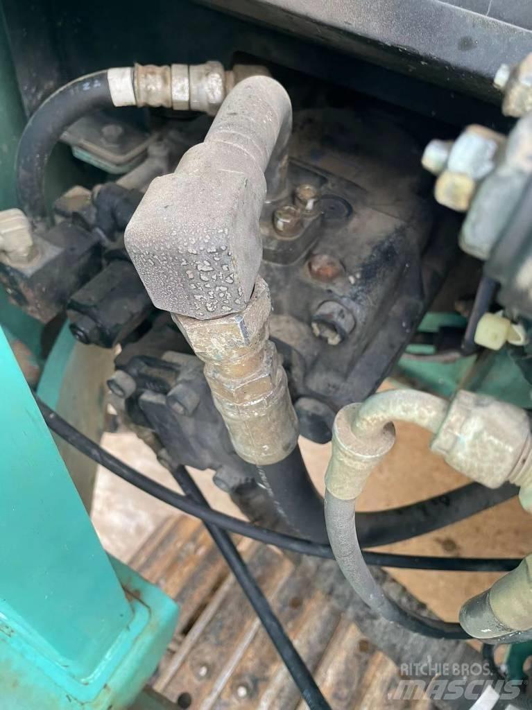 Kobelco SK 75 大型油圧ショベル12t以上（パワーショベル・ユンボ）