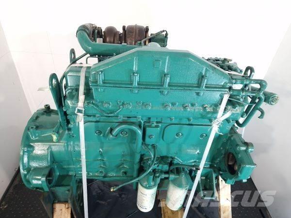 Volvo TD71K エンジン