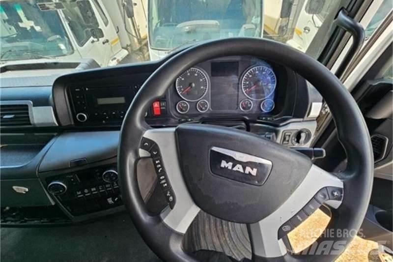 MAN 26 SERIES その他トラック