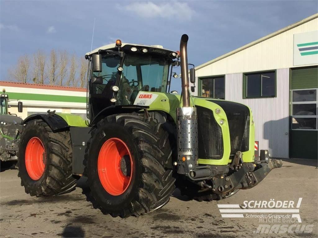 CLAAS XERION 4500 トラクター
