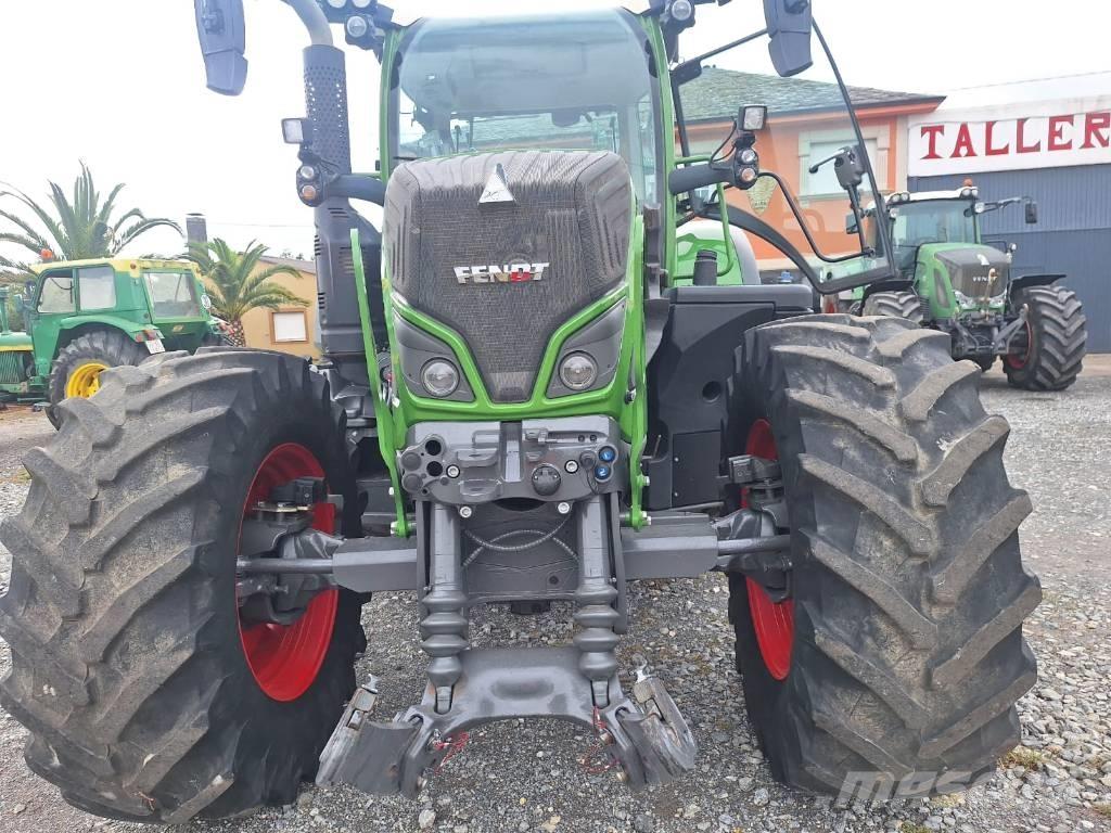 Fendt 718 トラクター