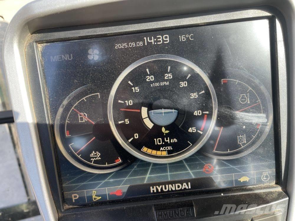 Hyundai HX 140 HW 大型油圧ショベル12t以上（パワーショベル・ユンボ）