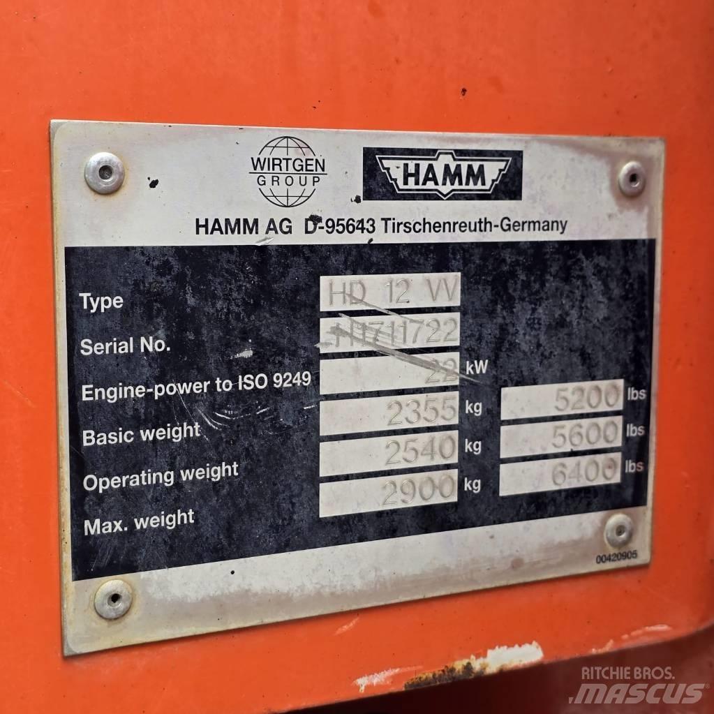 Hamm HD 12 VV タンデムローラ