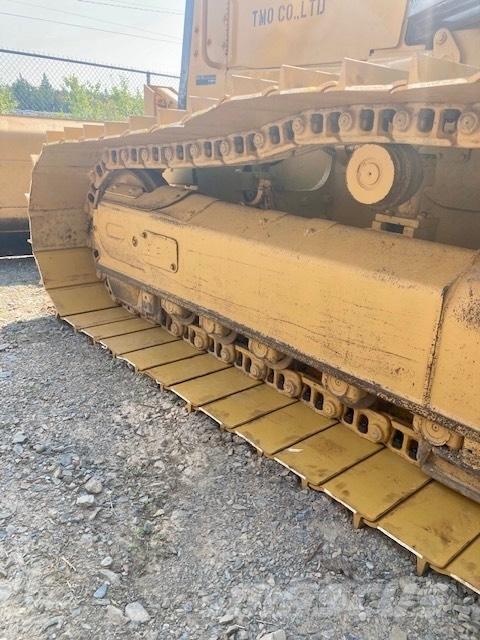CAT D 3 K LGP ブルドーザー