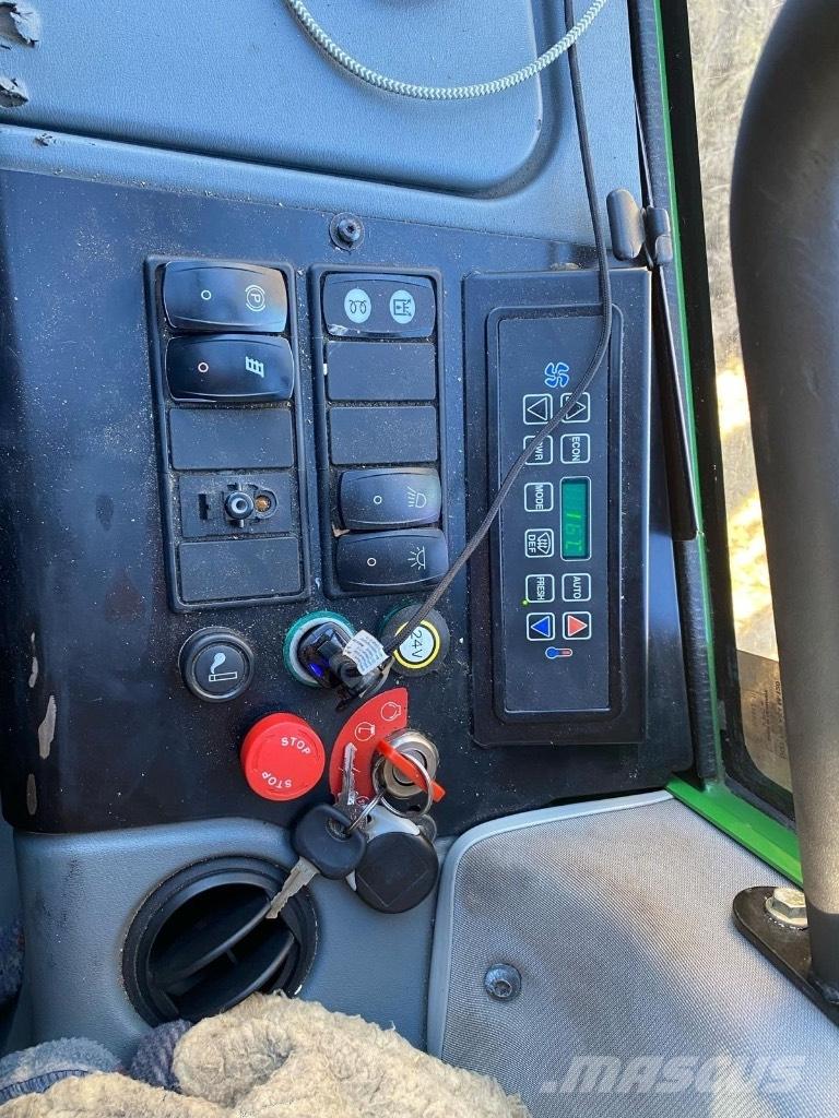 John Deere 1010 E フォワーダー