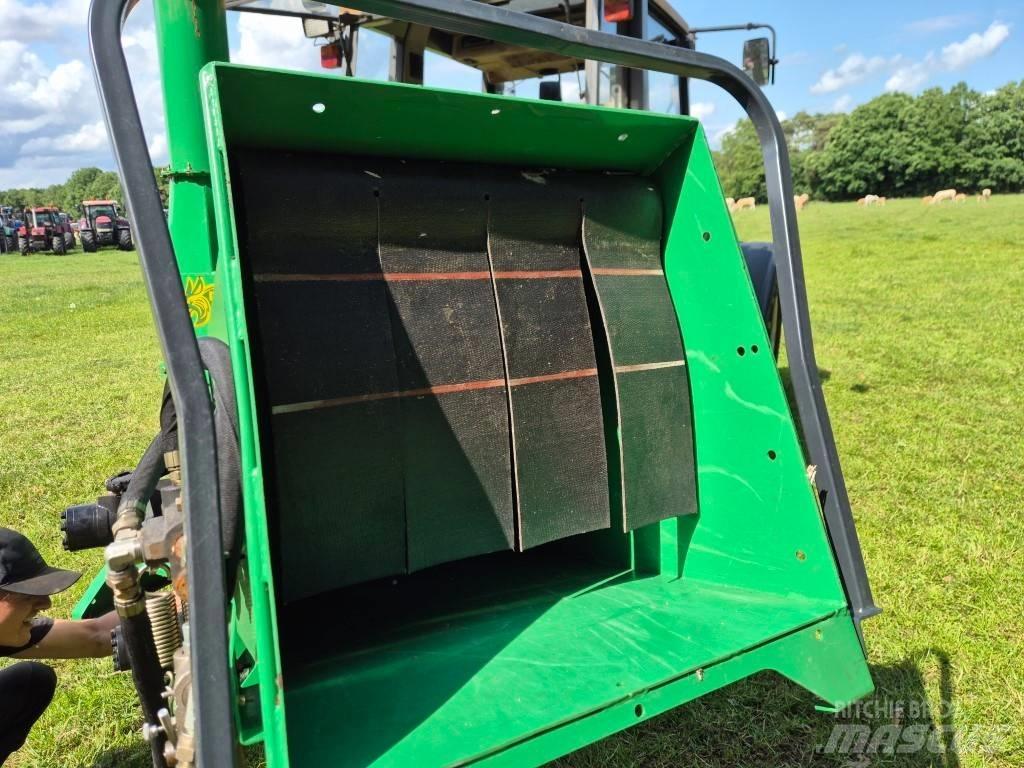  Devos Agri BX92R ウッドチッパー