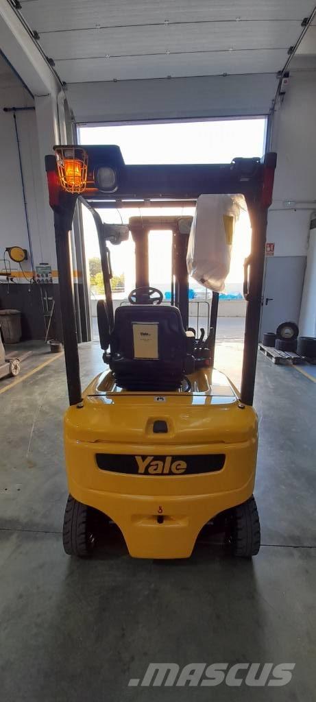 Yale ERP 18 VF MWB バッテリーフォークリフト