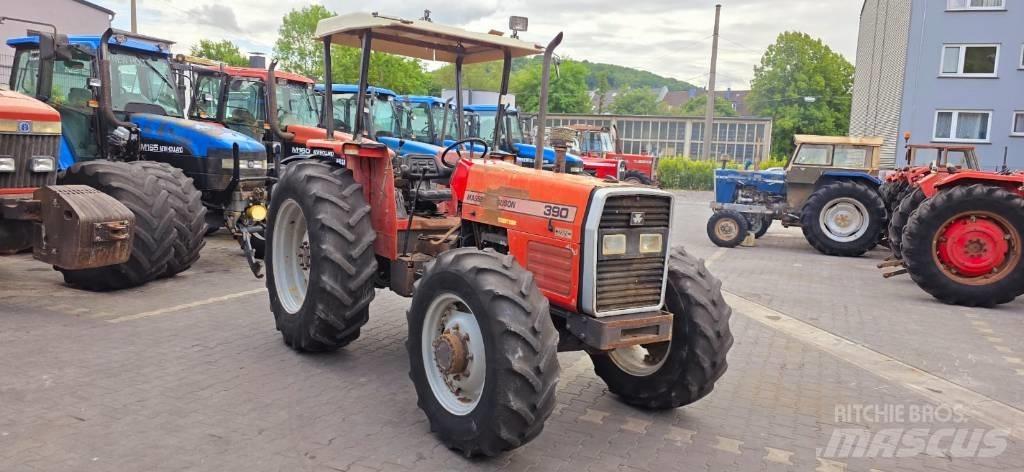 Massey Ferguson 390 トラクター
