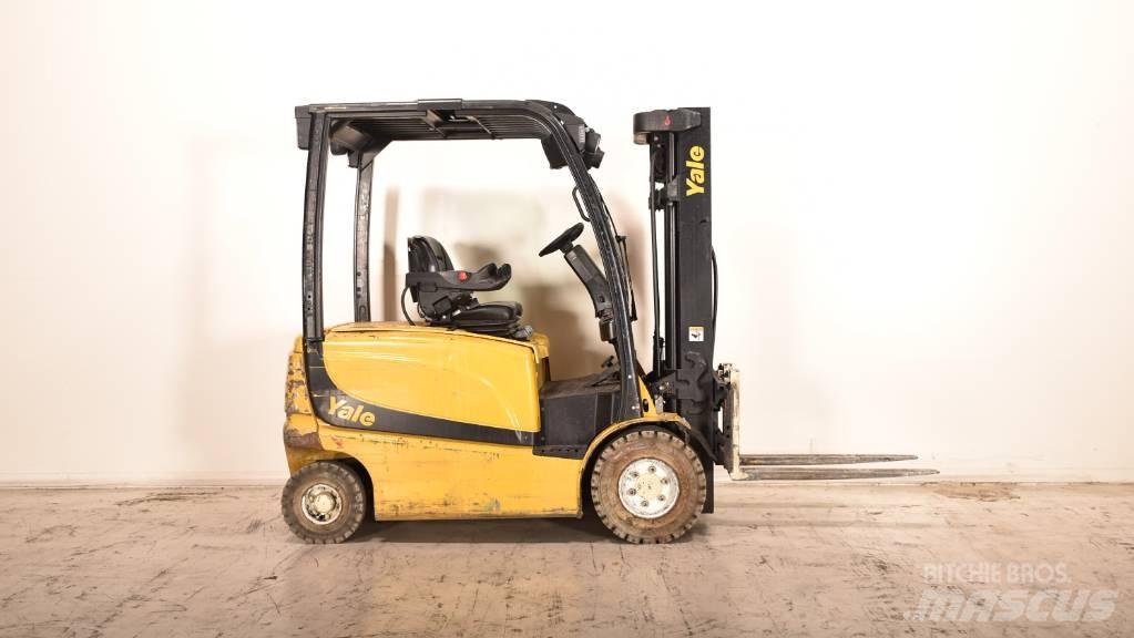 Yale ERP25VL バッテリーフォークリフト