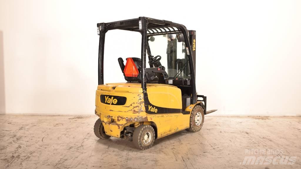 Yale ERP25VL バッテリーフォークリフト