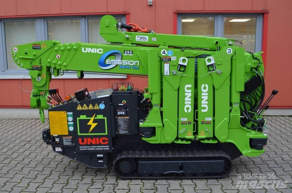 Unic ECO URW-295 クローラクレーン