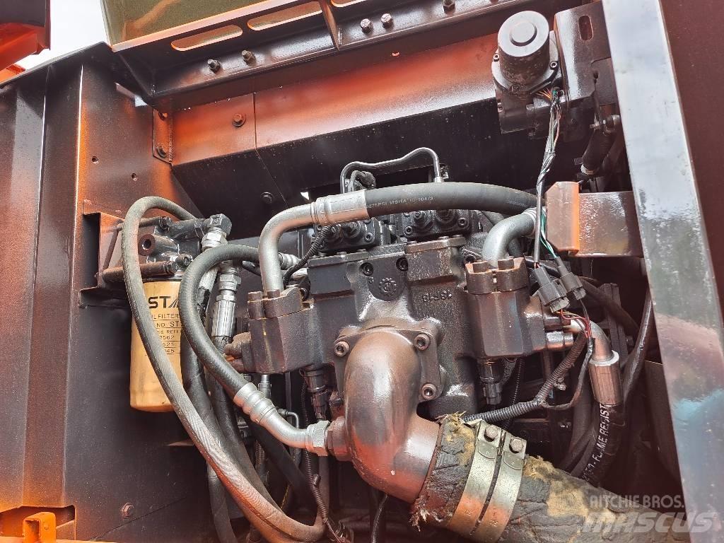 Hitachi EX 200-3 大型油圧ショベル12t以上（パワーショベル・ユンボ）