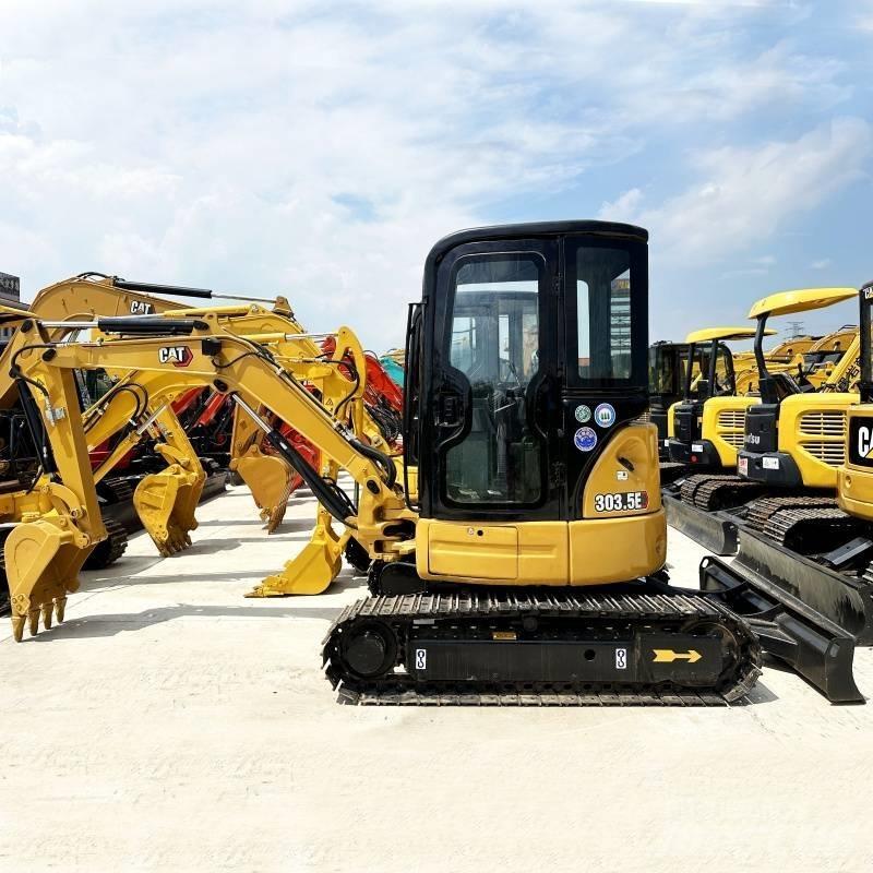 CAT 303.5 E ミニ油圧ショベル 7t以下（ミニユンボ・ミニディガー）