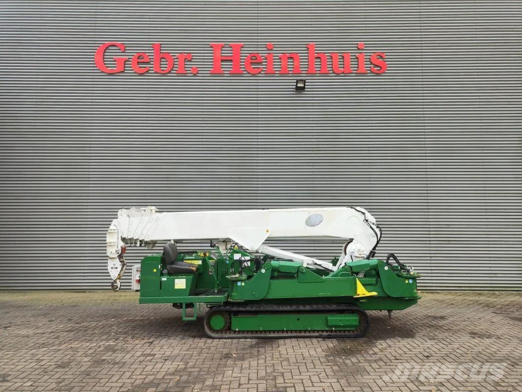 Unic URW 706 CDE ミニクレーン