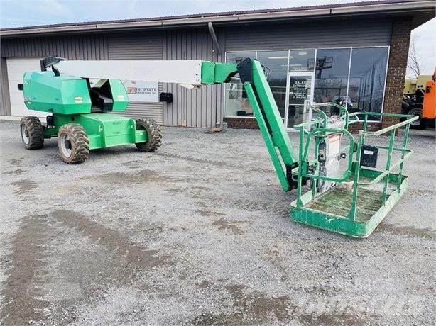 JLG 660 SJ ブームリフト　直伸型