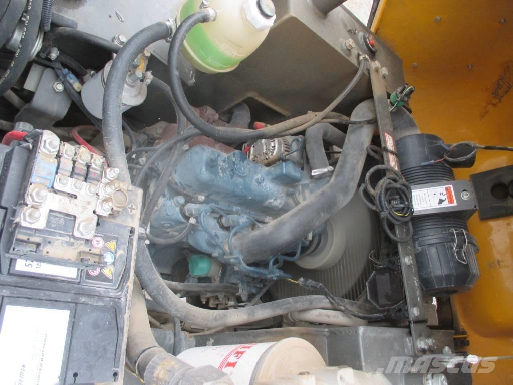 Ausa D 100 AHA サイト　ダンプ