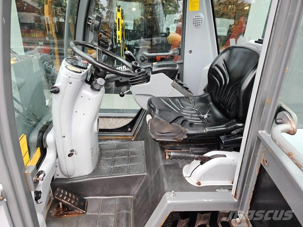 Kramer 180 ミニローダー