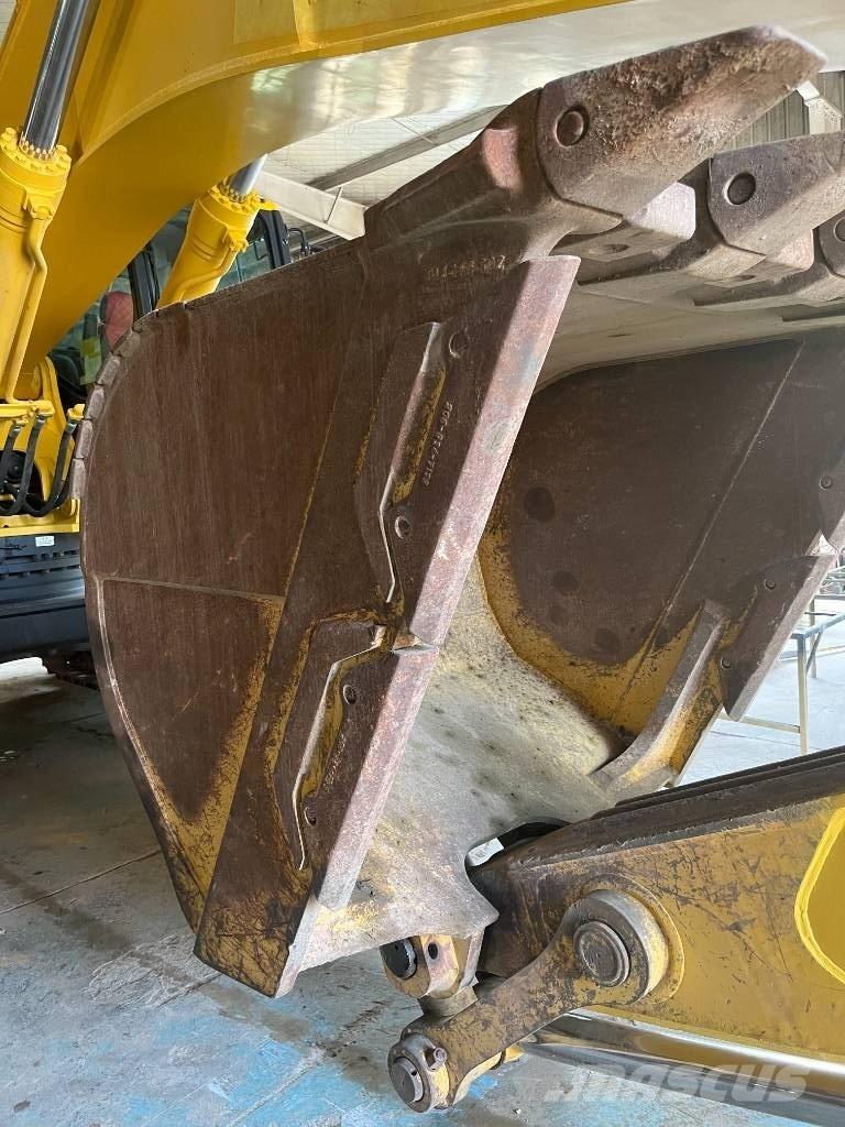 Komatsu PC 450 LC-8 大型油圧ショベル12t以上（パワーショベル・ユンボ）